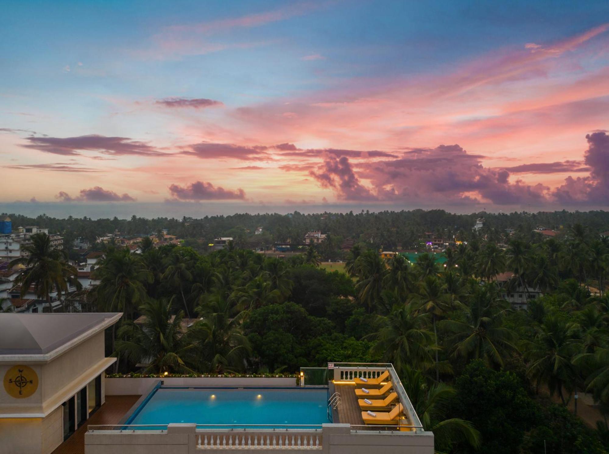 Artistry Suites Calangute Esterno foto